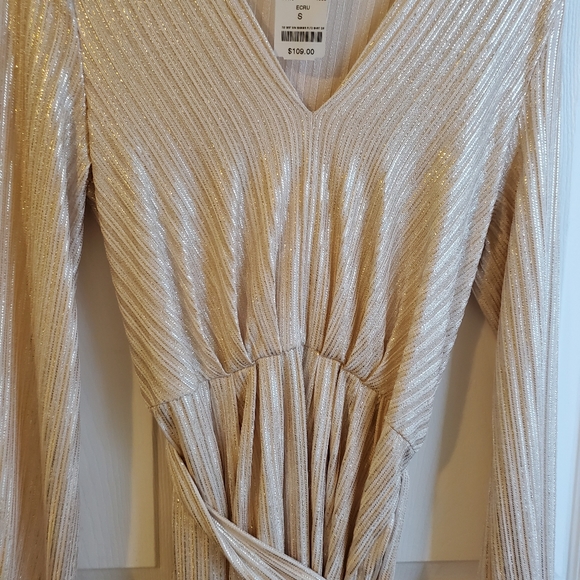 M DRESS - Picture 3 of 3